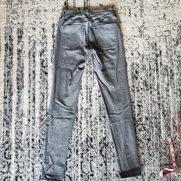 Bullhead Gray Skinny Jeans - Picture 4 of 5